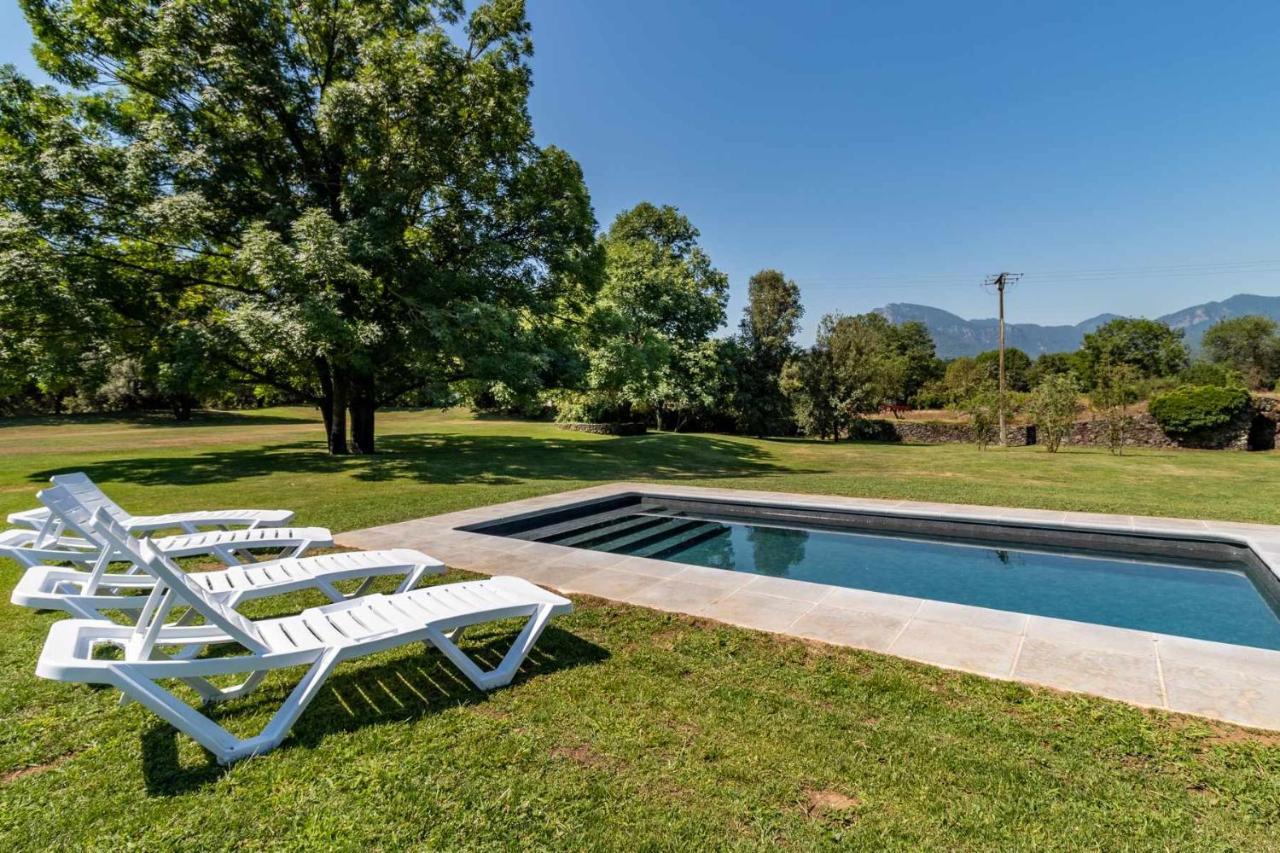 Villa LA SOLFA casa aislada con piscina y amplio jardín Les Preses Exterior foto